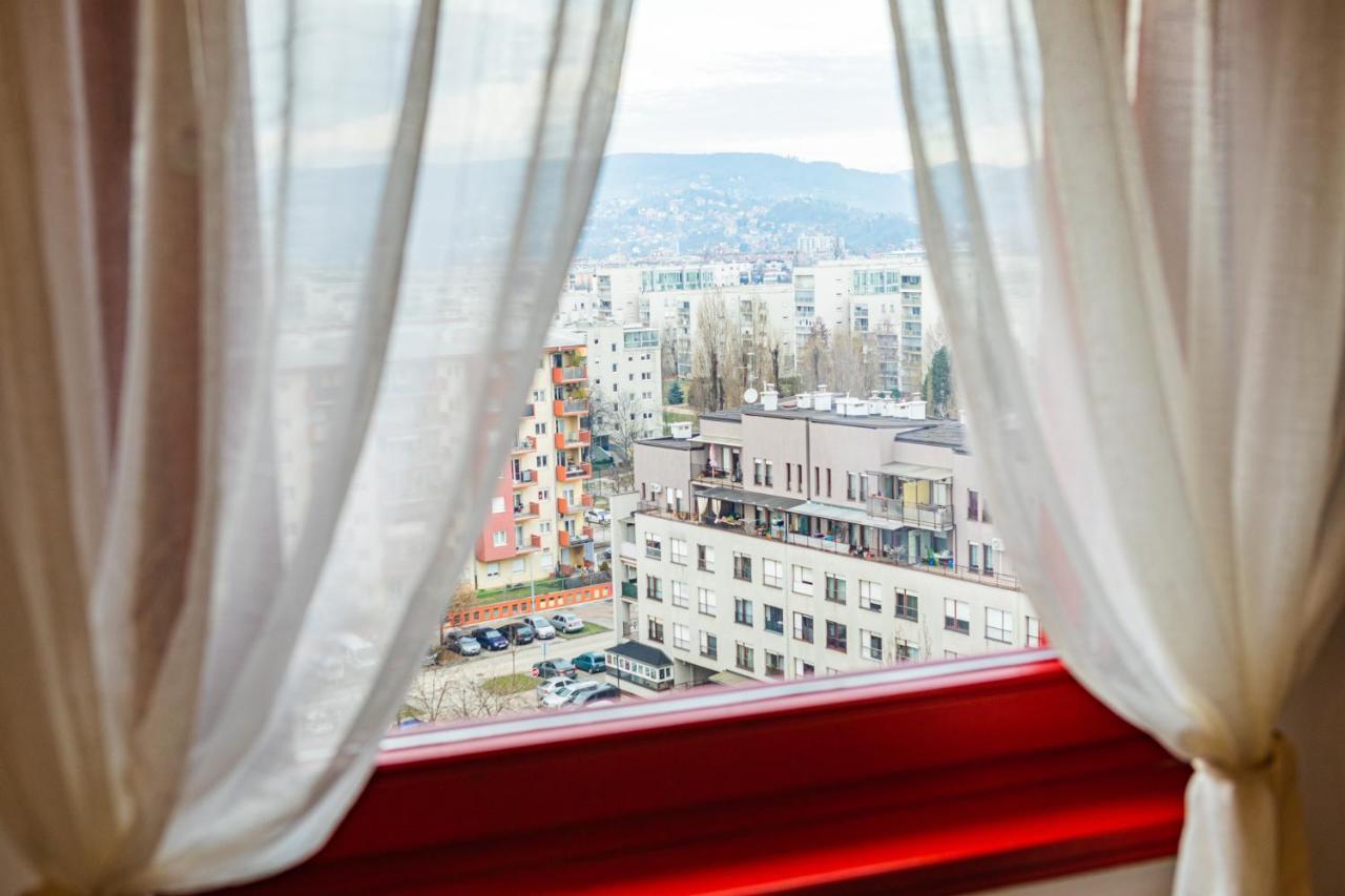 Flexible Selfcheckins 15 & 19 - Zagreb - Garage - Loggia - New - Apartments Repinc エクステリア 写真